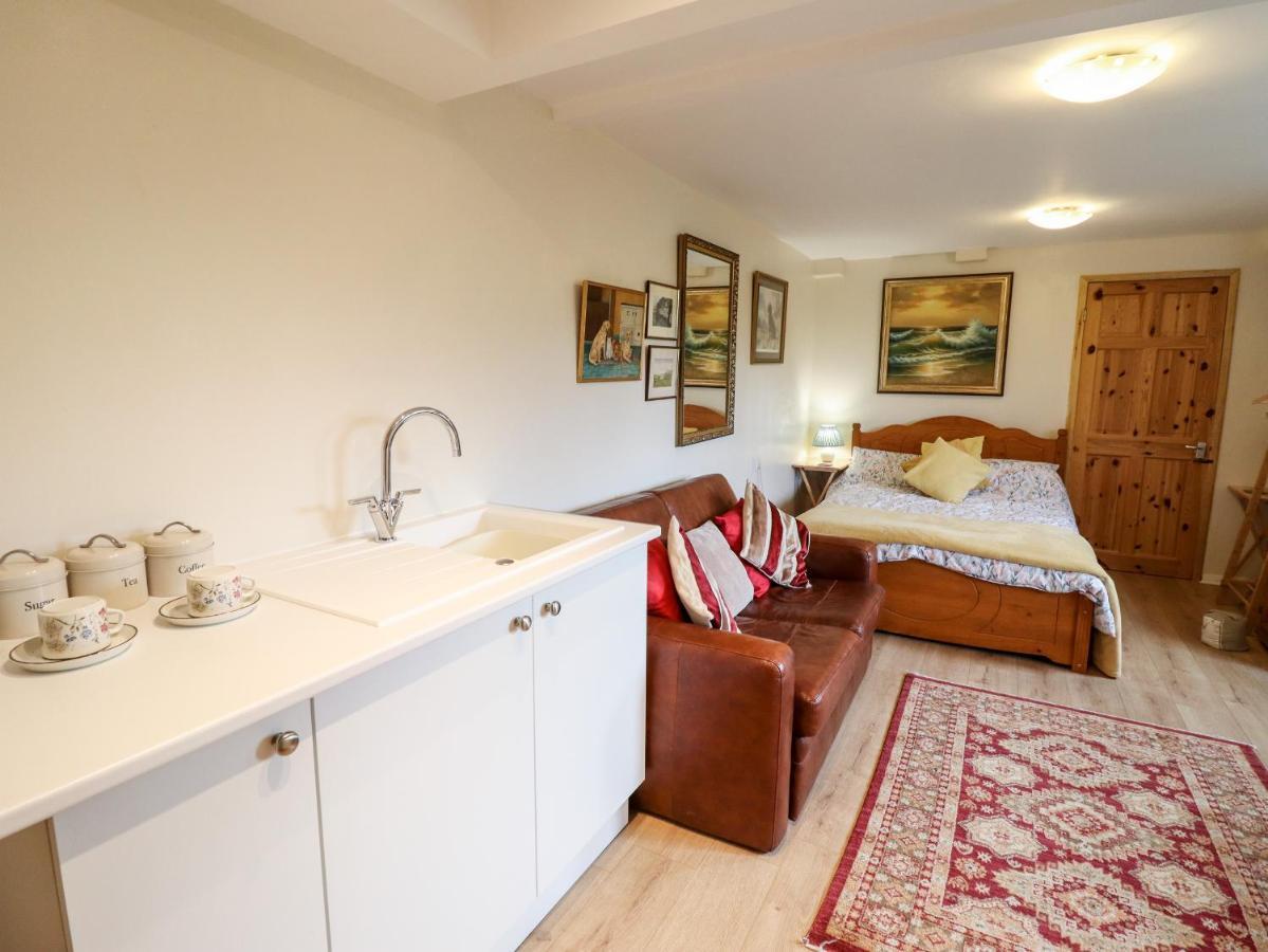 Westoe Hideaway Villa คลางกอซเลน ภายนอก รูปภาพ