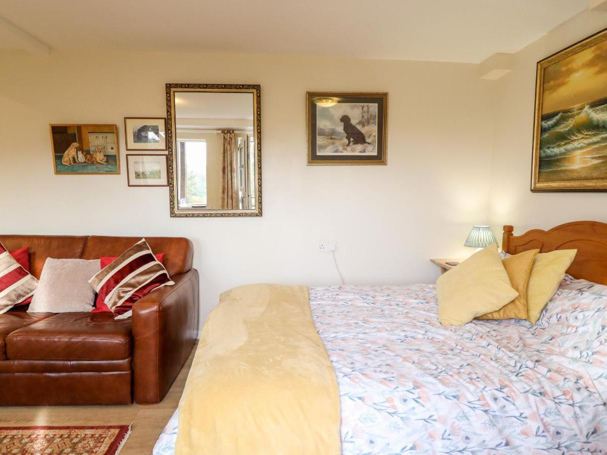 Westoe Hideaway Villa คลางกอซเลน ภายนอก รูปภาพ