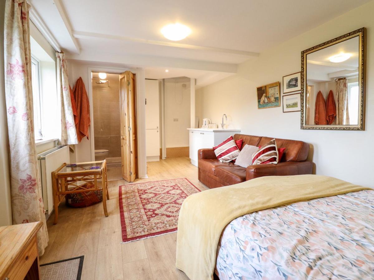 Westoe Hideaway Villa คลางกอซเลน ภายนอก รูปภาพ