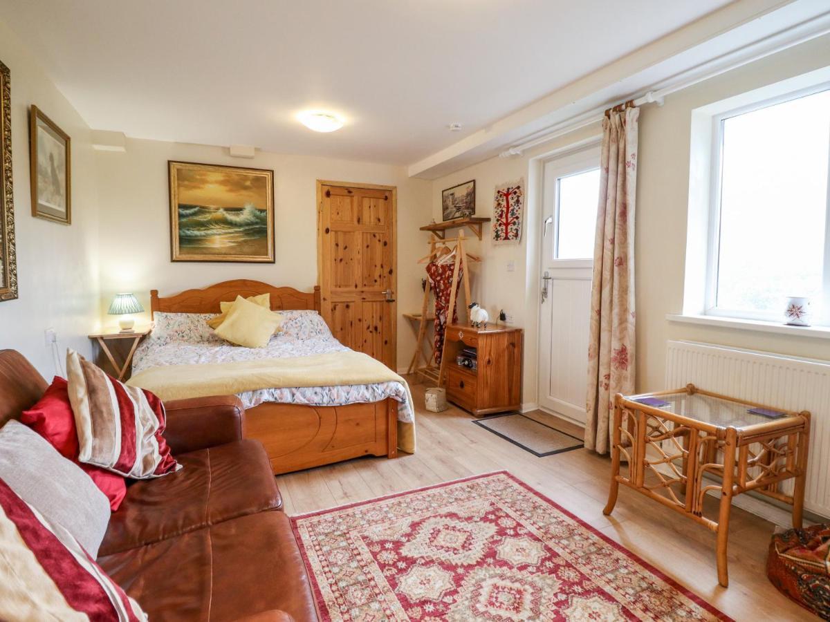 Westoe Hideaway Villa คลางกอซเลน ภายนอก รูปภาพ